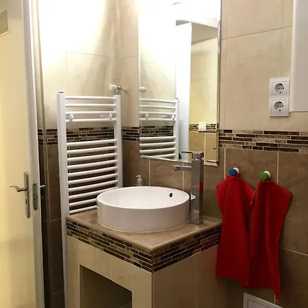 Lägenhet Standard By Hi5 - Ruin Bar Distr. *