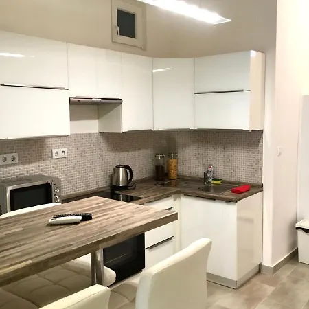 Standard By Hi5 - Ruin Bar Distr. Apartament *