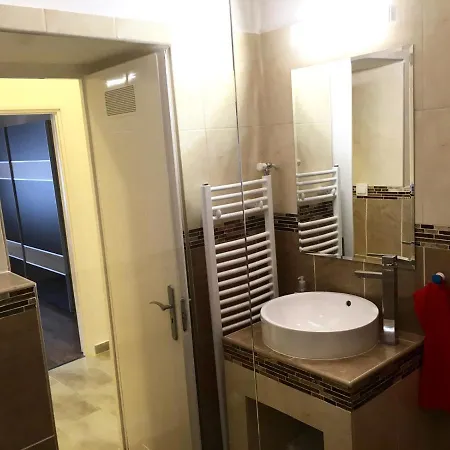 Standard By Hi5 - Ruin Bar Distr. Lägenhet