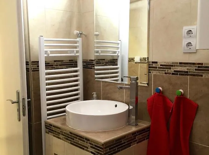 شقة Standard By Hi5 - Ruin Bar Distr. *